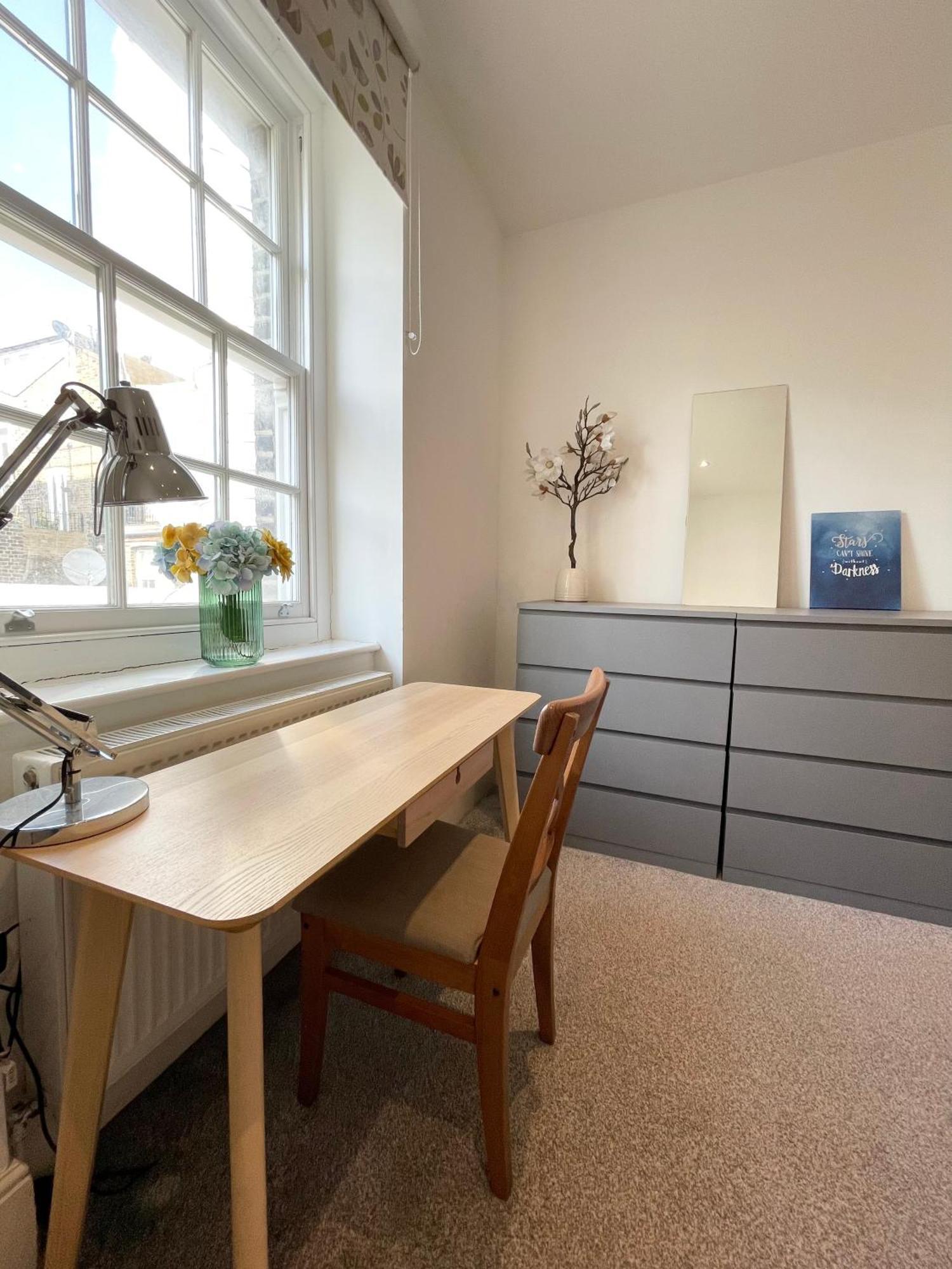 Victoria Maisonette Apartment Лондон Экстерьер фото